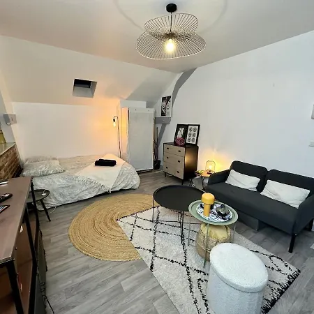 Apartmán Le Comfy Proche & Paris
